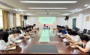 校纪委委员、经理周有斌为公司处科级干部等讲授党风廉政建设专题党课